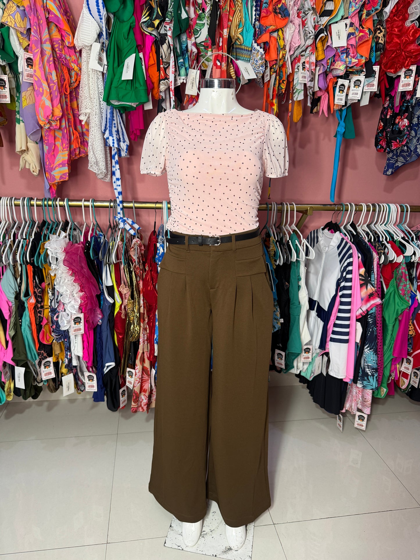 Blusa rosa con puntos
