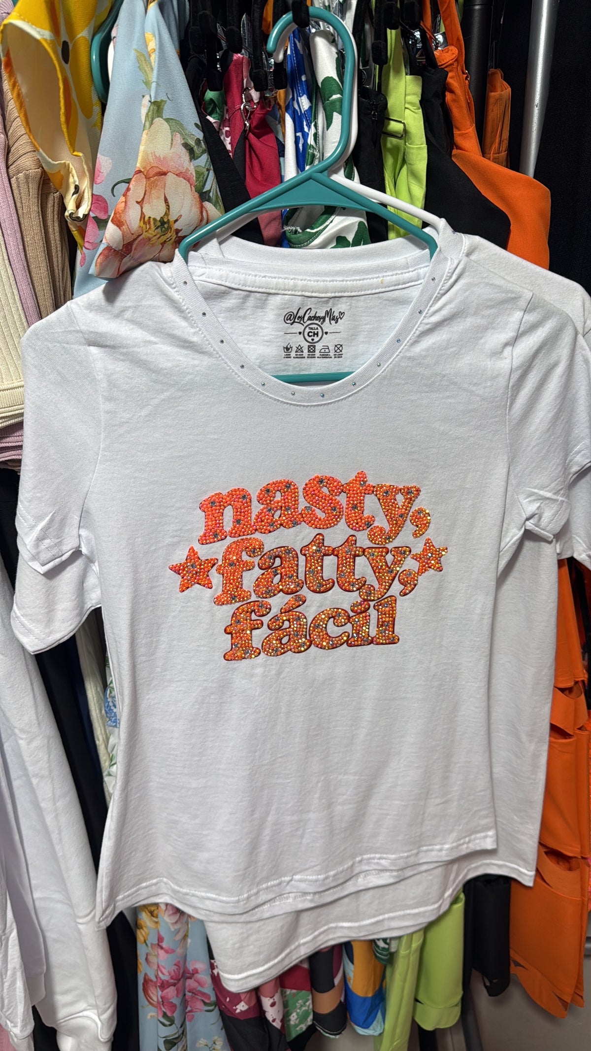Blusa “Nasty, fatty y fácil” Karol G naranja