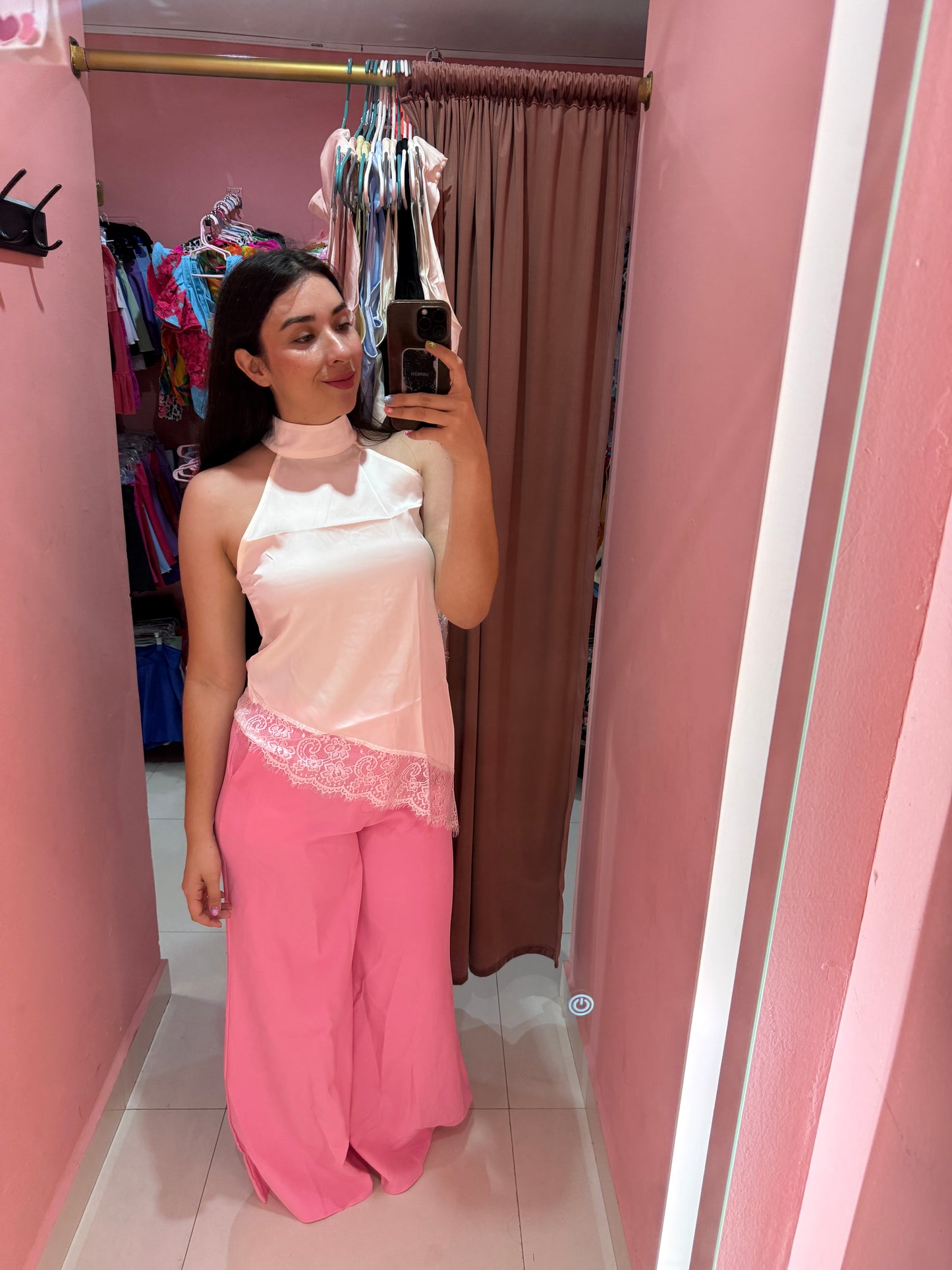Blusa satinada blanco