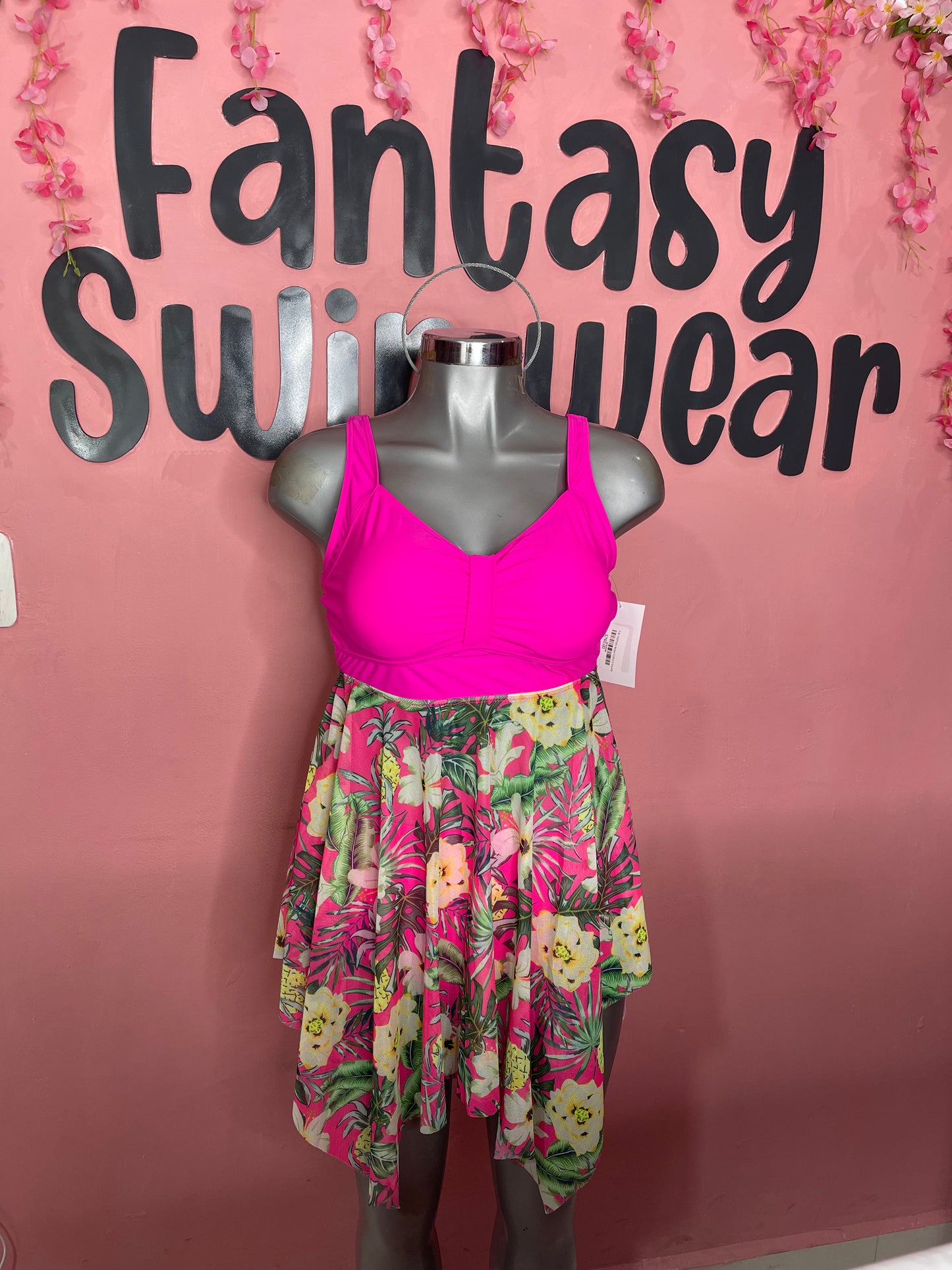 Vestido rosa fosfo