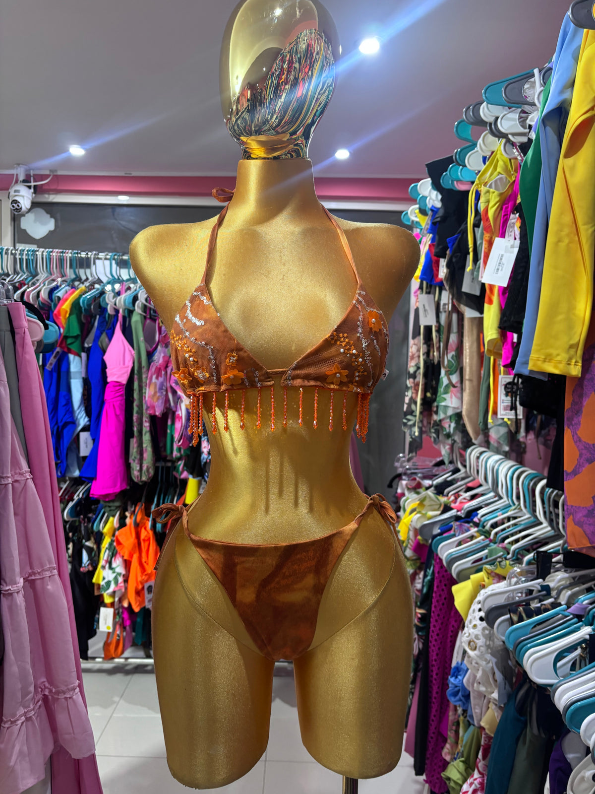 Bichota naranja bikini