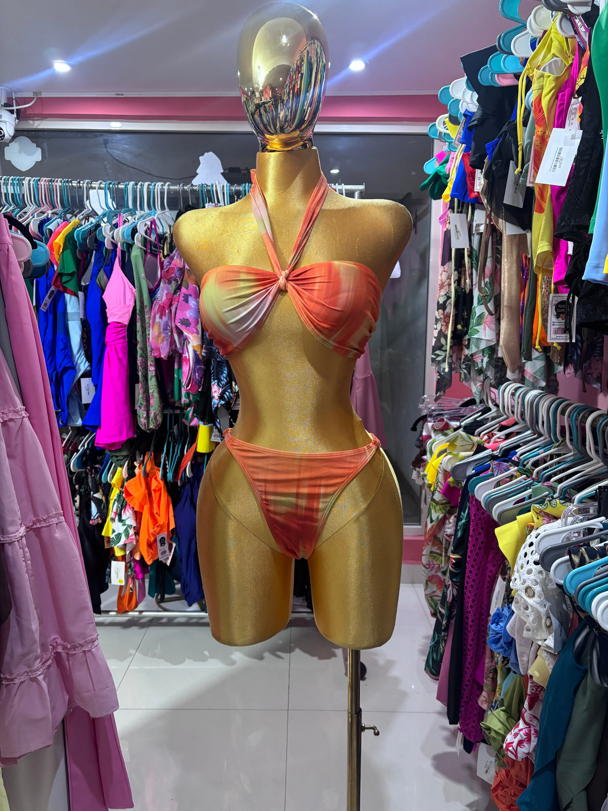Trópicoqueta bikini con pareo naranja
