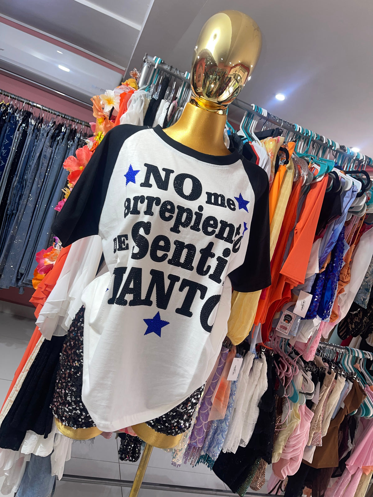 Blusa NO ME ARREPIENTO DE SENTIR TANTO