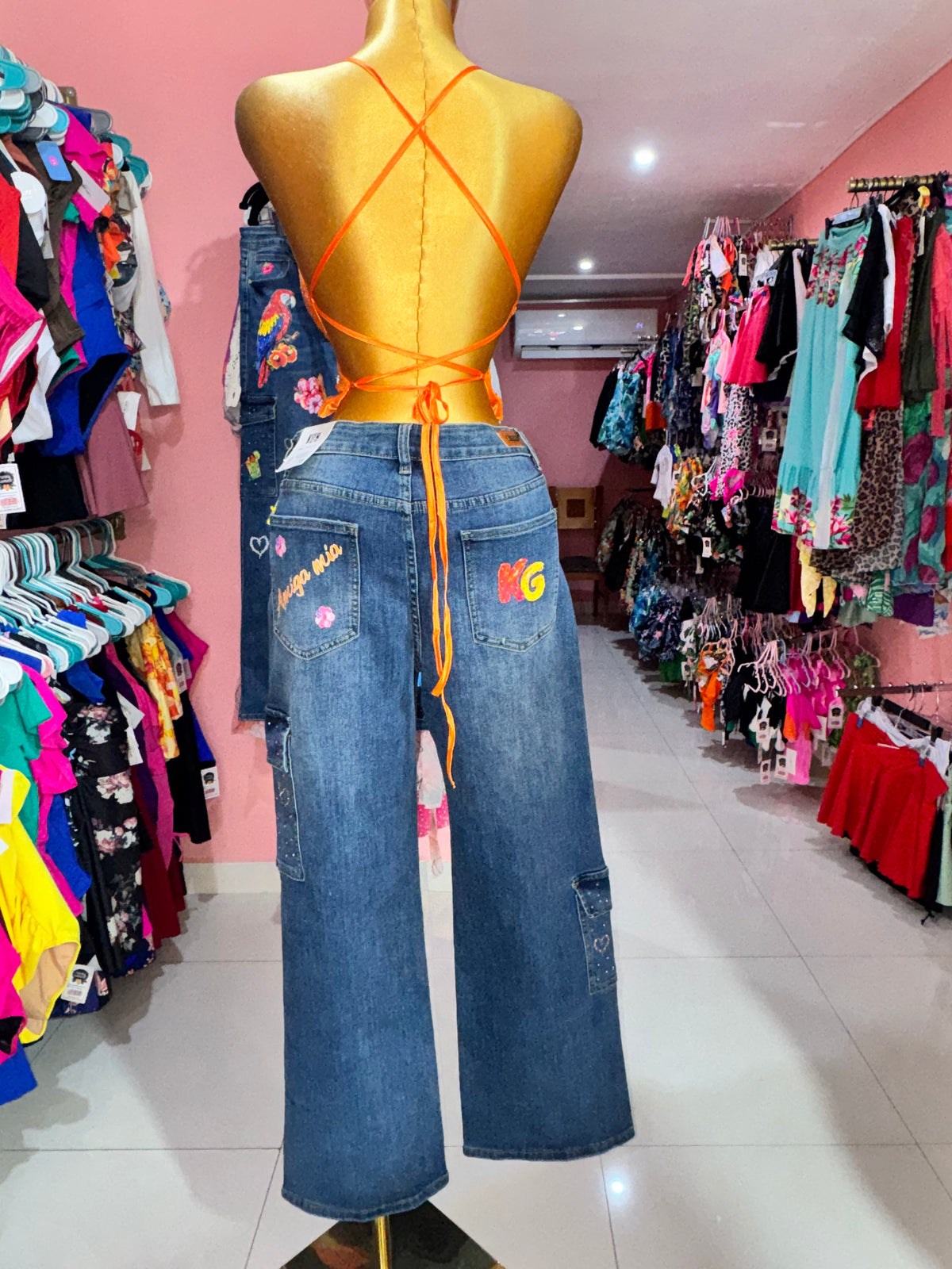 Pantalón estampado Karol G wide leg cargo