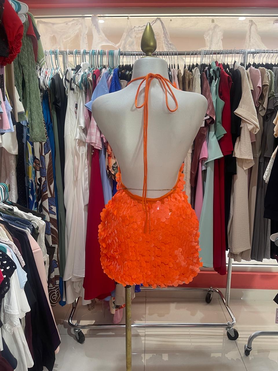 Vestido naranja lentejuelas