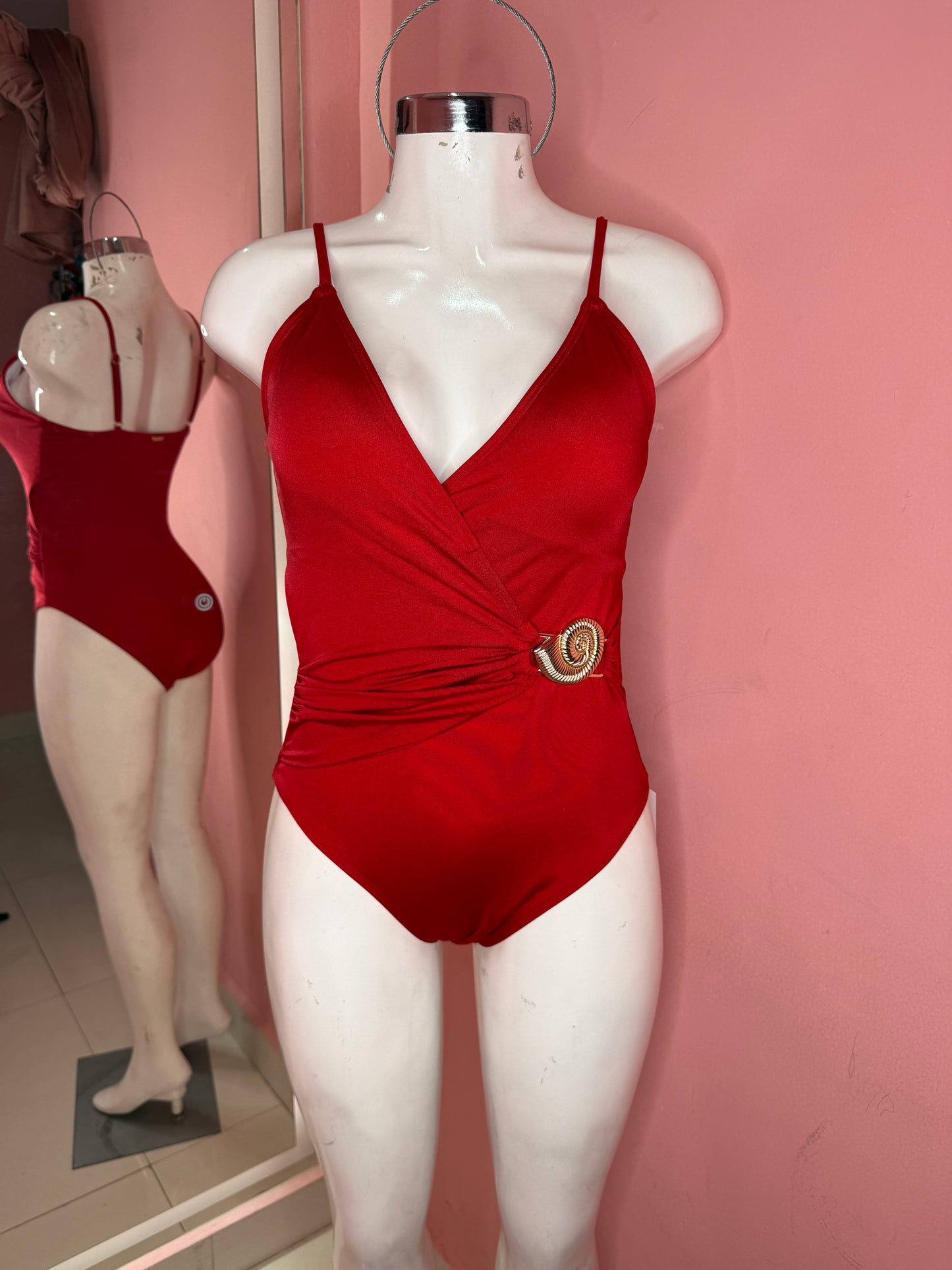 Dalia rojo control de abdomen