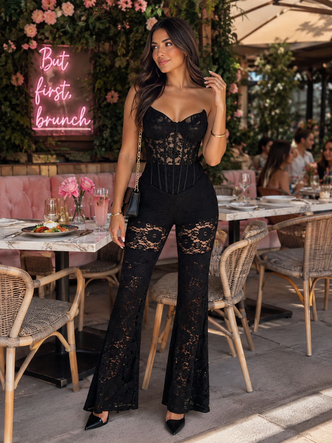 Pantalón de encaje negro