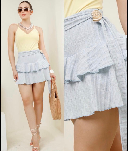 Falda short celeste
