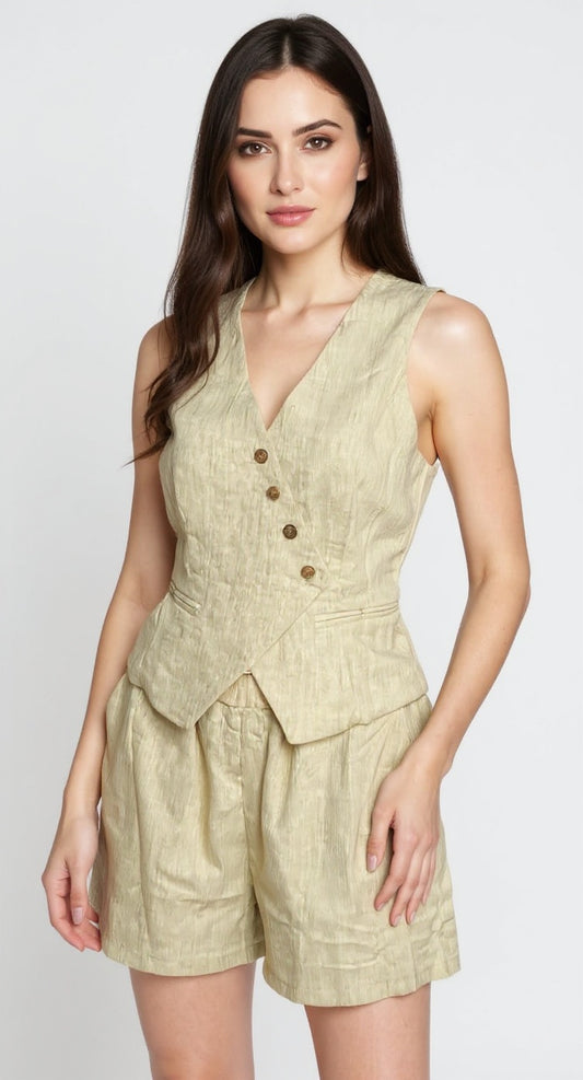 Conjunto de short y pantalones arena