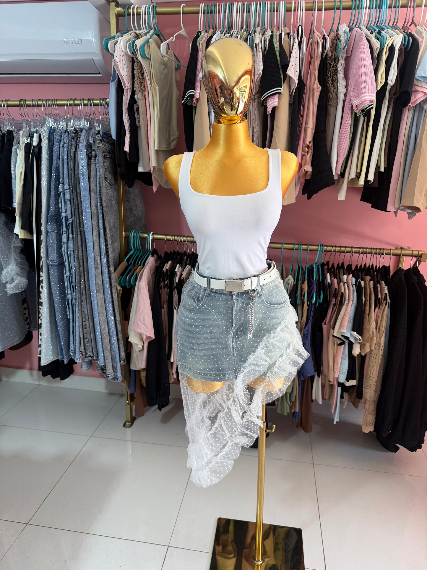 Falda short con olan